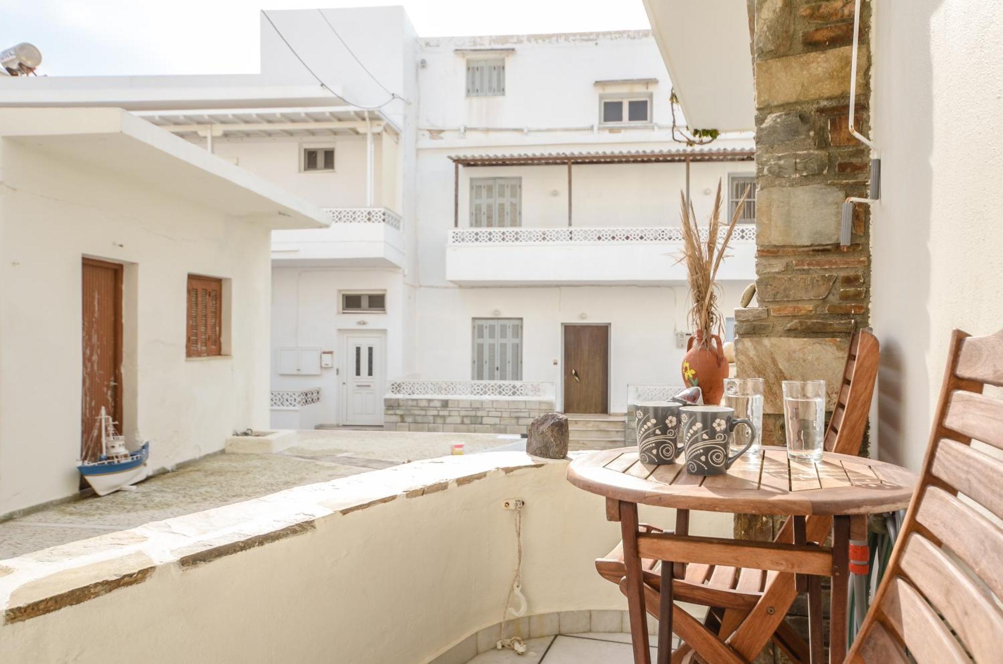 Sofi Pension Naxos City Exterior foto